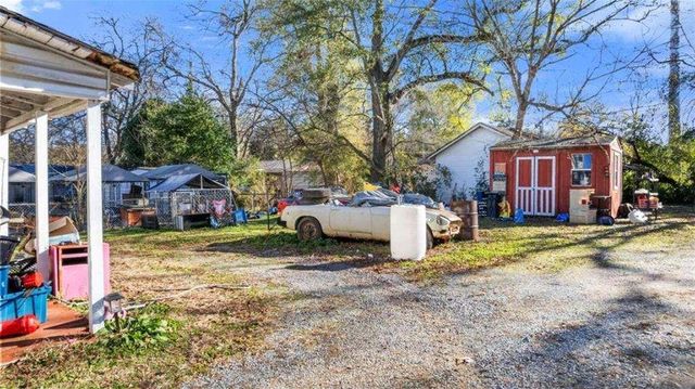 129 W Ellawood W Avenue, Cedartown, GA 30125
