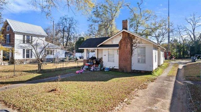 129 W Ellawood W Avenue, Cedartown, GA 30125