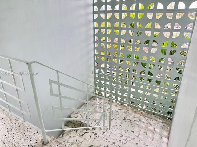 1100 11th St 405, Miami Beach, FL 33139