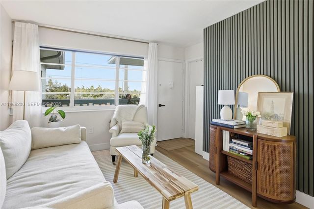 1100 11th St 405, Miami Beach, FL 33139