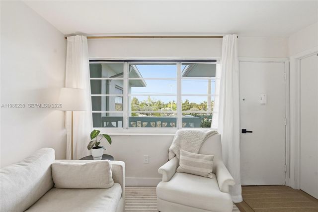 1100 11th St 405, Miami Beach, FL 33139