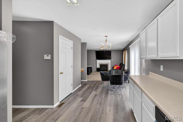 4541 Robbins Grove Drive, Florissant, MO 63034