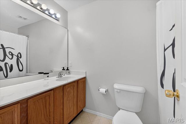 4541 Robbins Grove Drive, Florissant, MO 63034