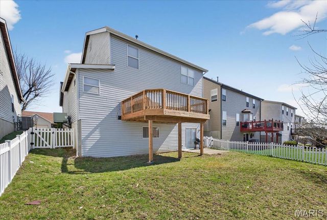 4541 Robbins Grove Drive, Florissant, MO 63034