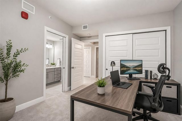 16300 COUNTY ROAD 455 511, Montverde, FL 34756