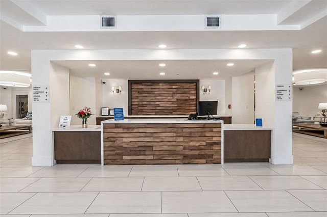 16300 COUNTY ROAD 455 511, Montverde, FL 34756
