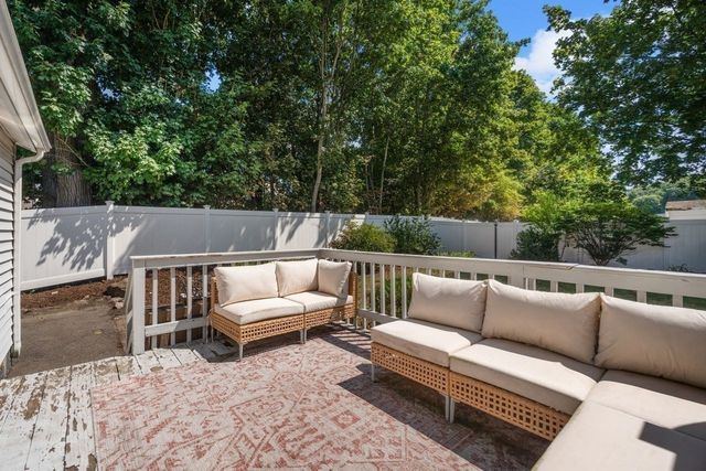 12 Oconnell Ave 12, Quincy, MA 02169