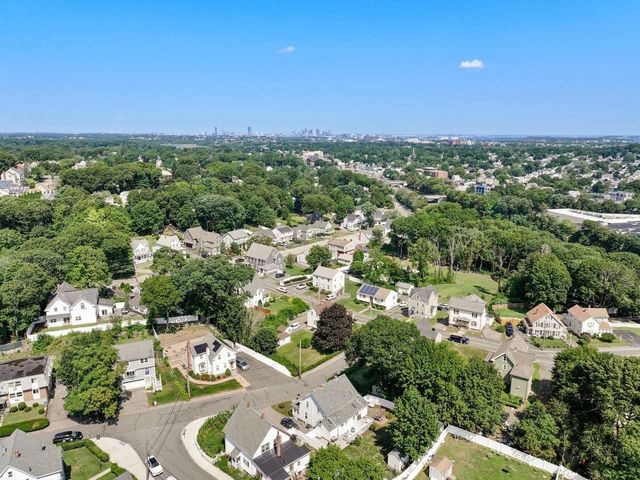 12 Oconnell Ave 12, Quincy, MA 02169