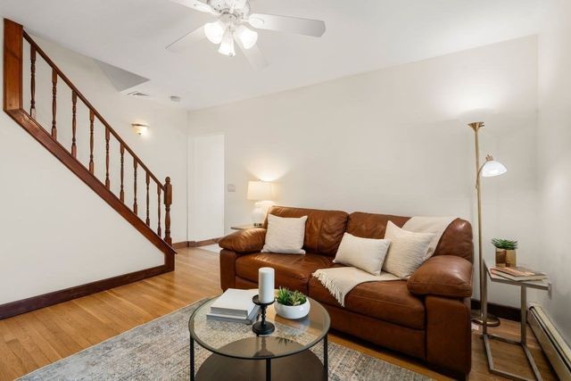 12 Oconnell Ave 12, Quincy, MA 02169
