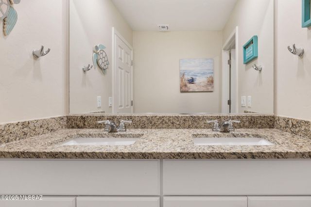 3592 W Granite Vista Drive, Tucson, AZ 85742