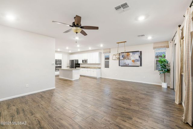 3592 W Granite Vista Drive, Tucson, AZ 85742