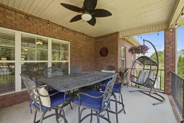 211 Fox Den Way, Murfreesboro, TN 37130