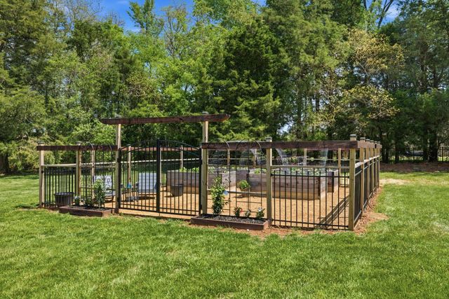 211 Fox Den Way, Murfreesboro, TN 37130