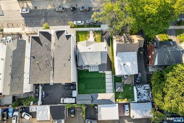 303-305 N 13th Street, Newark, NJ 07107