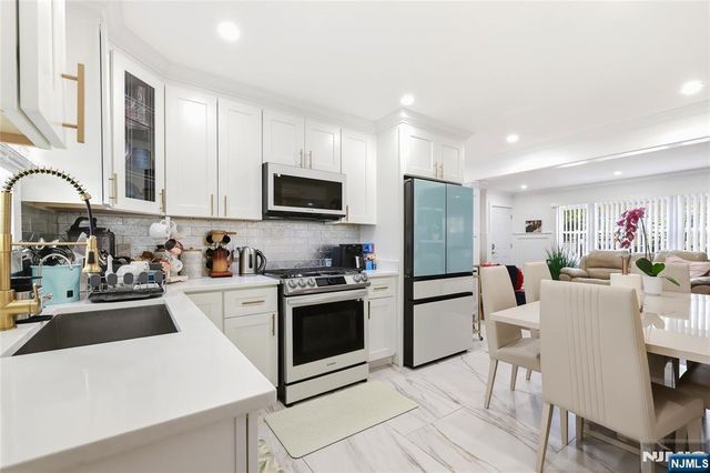 303-305 N 13th Street, Newark, NJ 07107