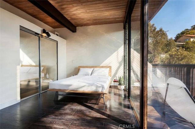 7912 Willow Glen Road, Los Angeles, CA 90046