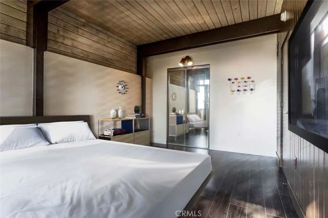 7912 Willow Glen Road, Los Angeles, CA 90046