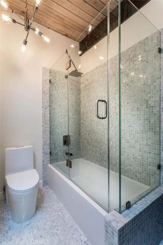 7912 Willow Glen Road, Los Angeles, CA 90046