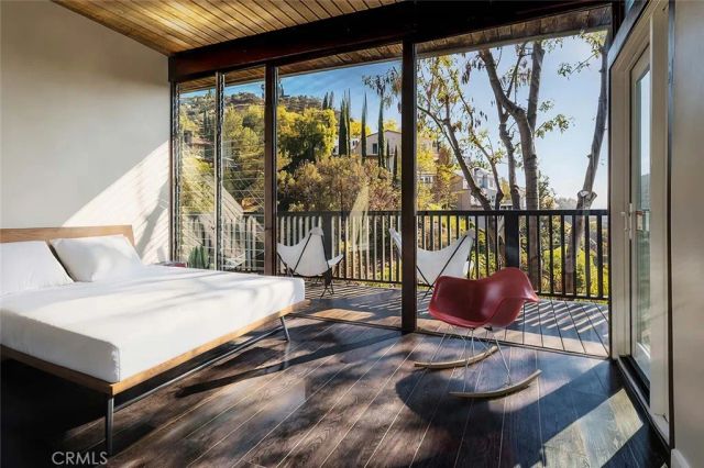 7912 Willow Glen Road, Los Angeles, CA 90046