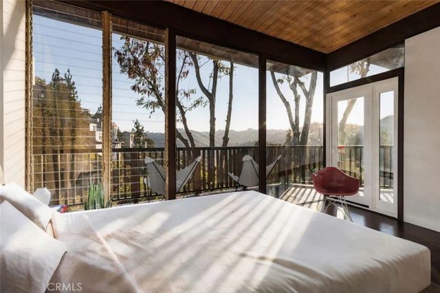 7912 Willow Glen Road, Los Angeles, CA 90046