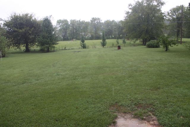 284 Watts Rd, New Johnsonville, TN 37134