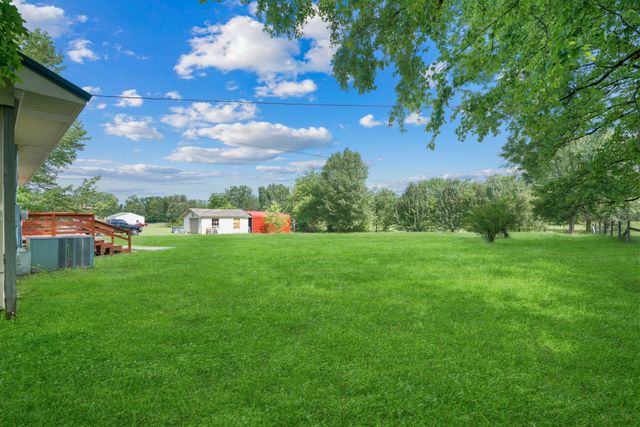 284 Watts Rd, New Johnsonville, TN 37134