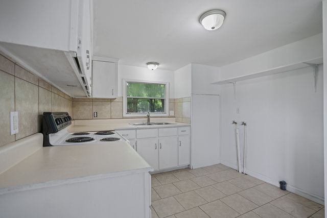 284 Watts Rd, New Johnsonville, TN 37134