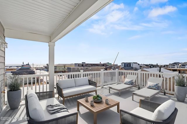 54 Franklin Avenue, Seaside Heights, NJ 08751