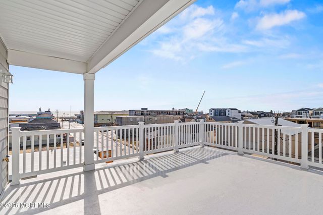 54 Franklin Avenue, Seaside Heights, NJ 08751