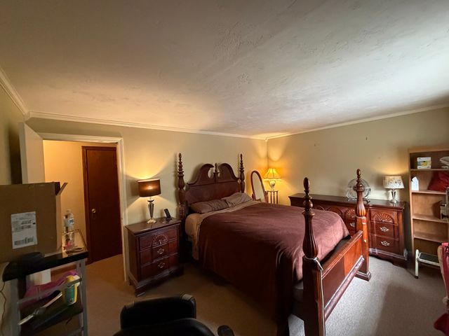 193 Svenson Ave, Worcester, MA 01607