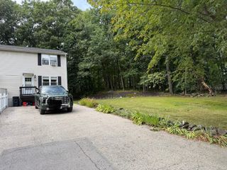 193 Svenson Ave, Worcester, MA 01607