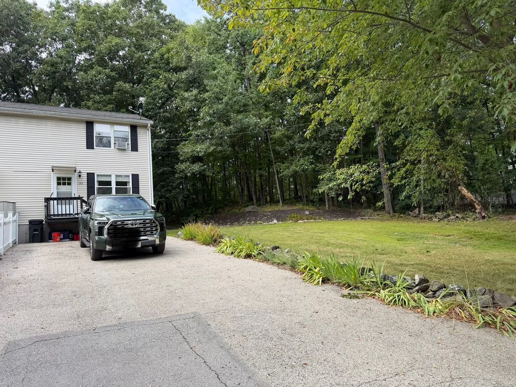193 Svenson Ave, Worcester, MA 01607