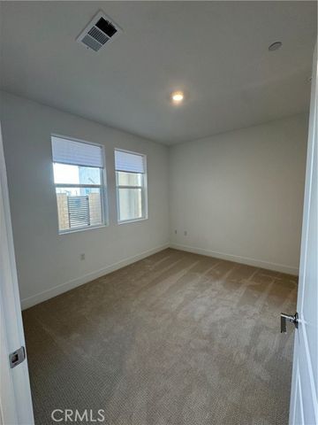 436 Loon, Irvine, CA 92618