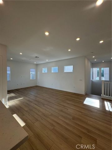 436 Loon, Irvine, CA 92618