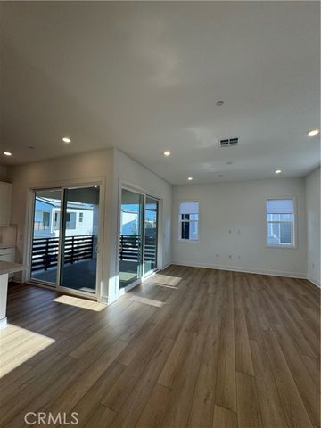 436 Loon, Irvine, CA 92618