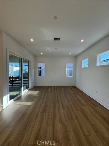 436 Loon, Irvine, CA 92618