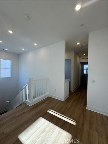 436 Loon, Irvine, CA 92618