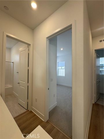 436 Loon, Irvine, CA 92618