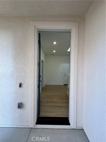 436 Loon, Irvine, CA 92618