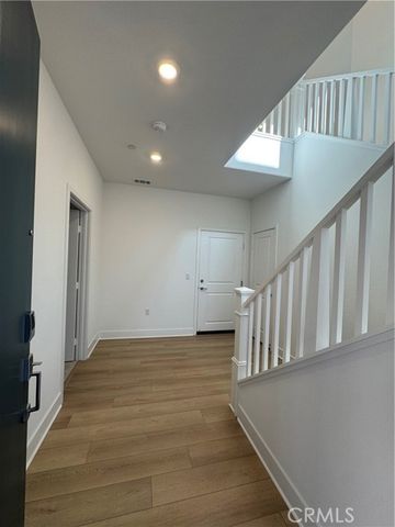 436 Loon, Irvine, CA 92618