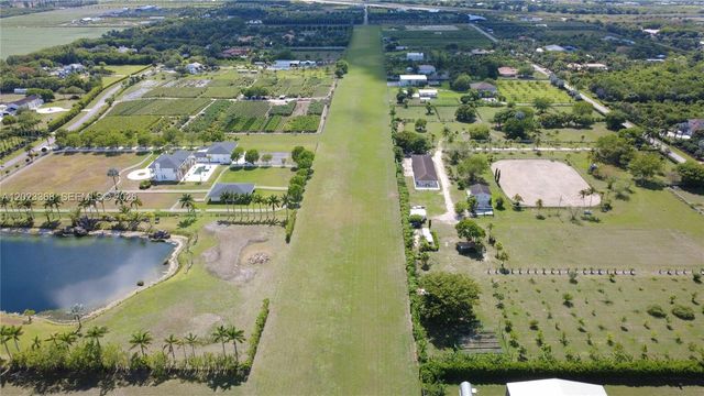18111 SW 158th St, Miami, FL 33187