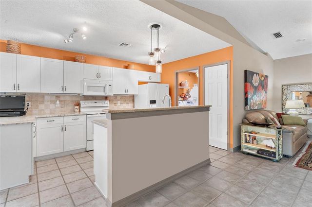 32822 TIMBERWOOD DRIVE, Leesburg, FL 34748