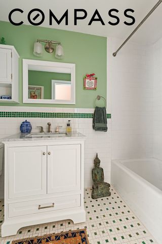 27 Dikeman Street, New York City, NY 11231