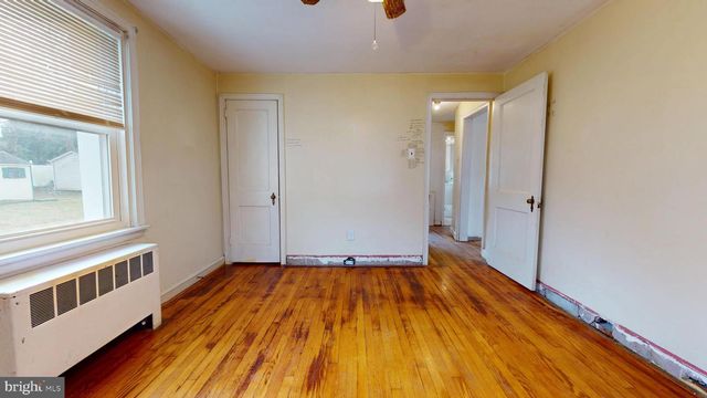 315 LAWNTON RD, Willow Grove, PA 19090