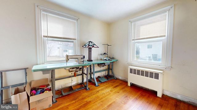 315 LAWNTON RD, Willow Grove, PA 19090