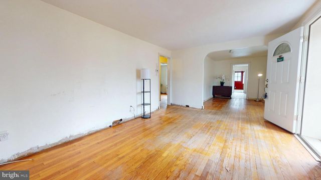 315 LAWNTON RD, Willow Grove, PA 19090