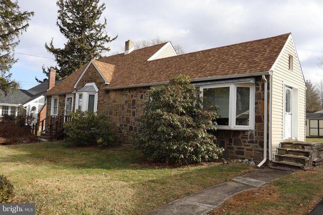 315 LAWNTON RD, Willow Grove, PA 19090