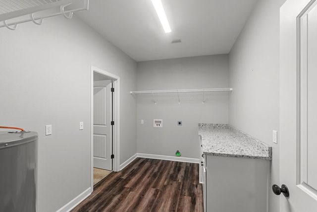 1382 Glen Lawrence Road, Cowarts, AL 36321