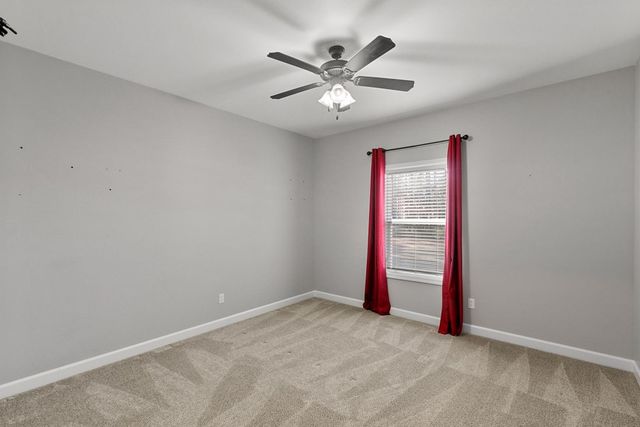 1382 Glen Lawrence Road, Cowarts, AL 36321