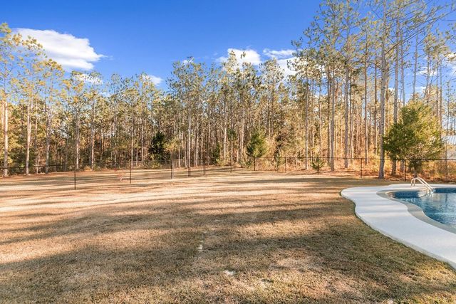 1382 Glen Lawrence Road, Cowarts, AL 36321